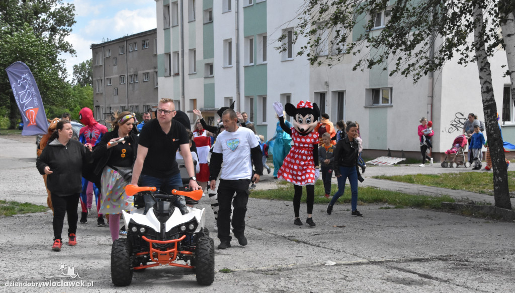 Bajkowy korowód na osiedlu Zakręt