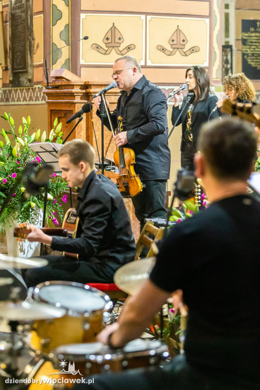 Święto województwa - msza i koncert