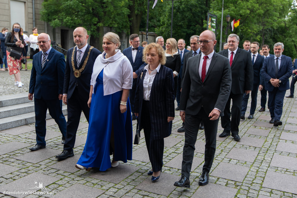Święto województwa - msza i koncert
