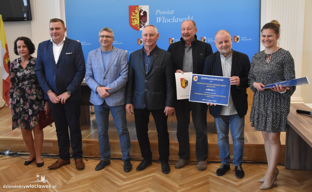 Powiat włocławski rozdał dotacje dla klubów