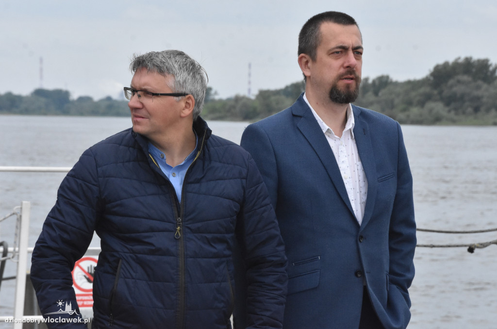 Byli komandosi chcą przepłynąć całą Wisłę