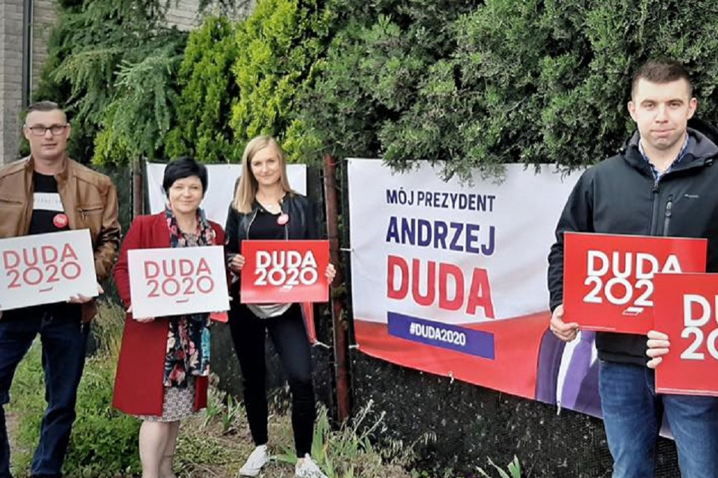 Tak włocławski PiS promuje A. Dudę