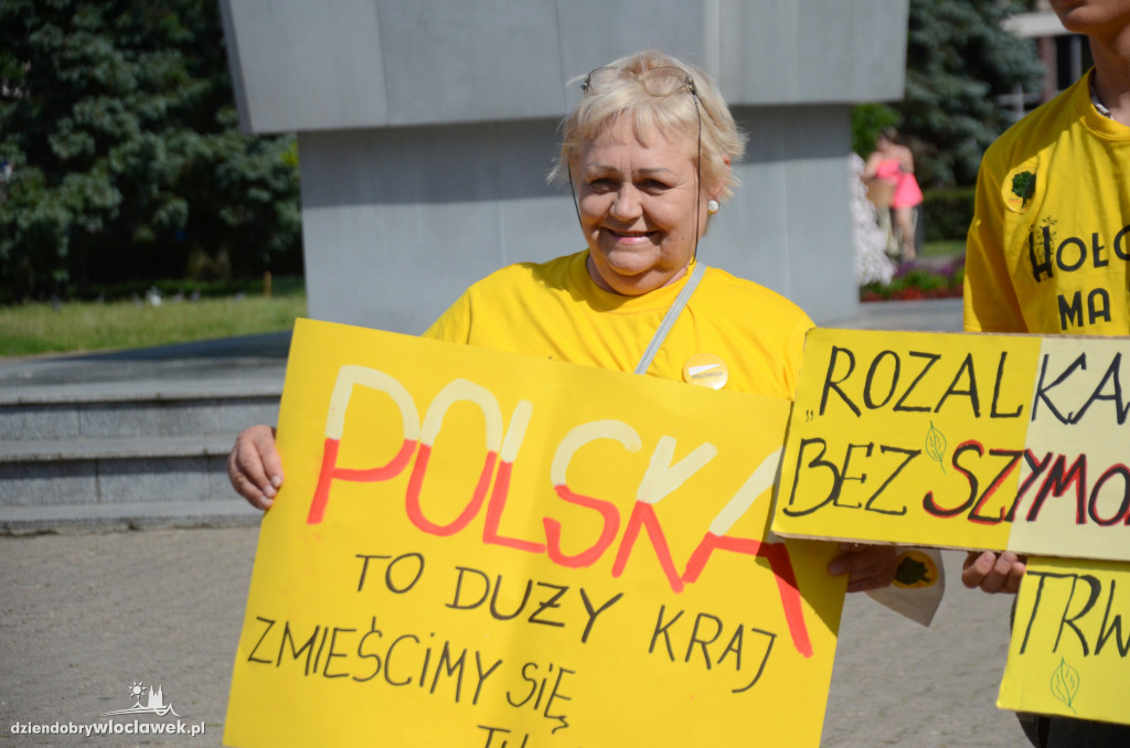 Sztab Hołowni w akcji na pl. Wolności