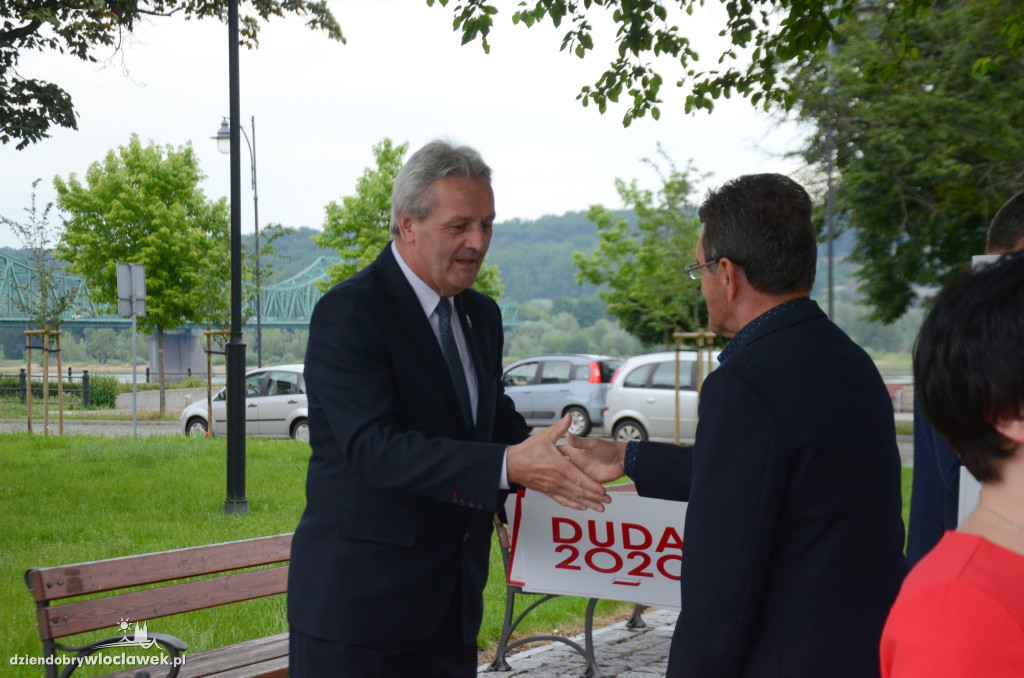 Kto popiera Andrzeja Dudę?
