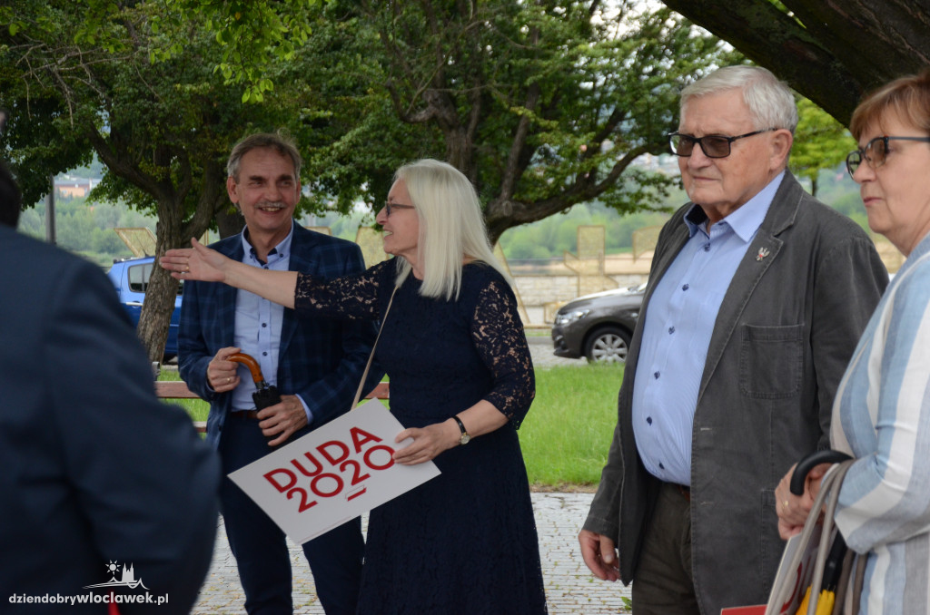 Kto popiera Andrzeja Dudę?