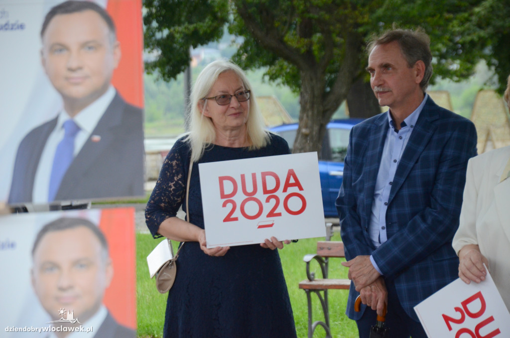 Kto popiera Andrzeja Dudę?