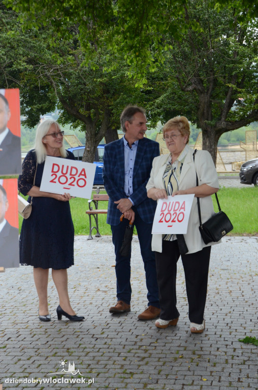 Kto popiera Andrzeja Dudę?