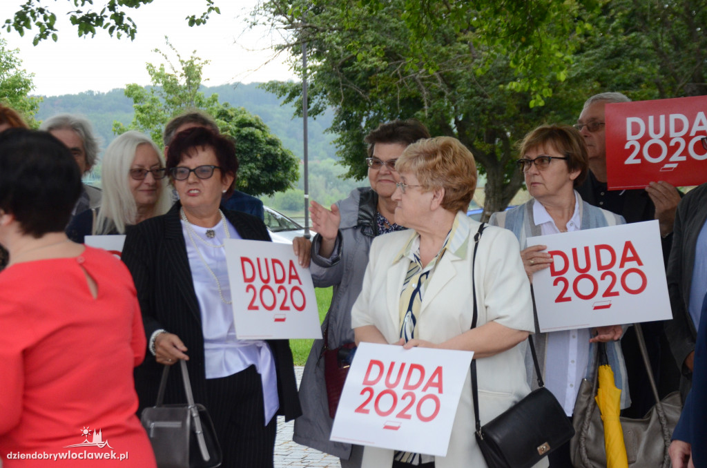 Kto popiera Andrzeja Dudę?