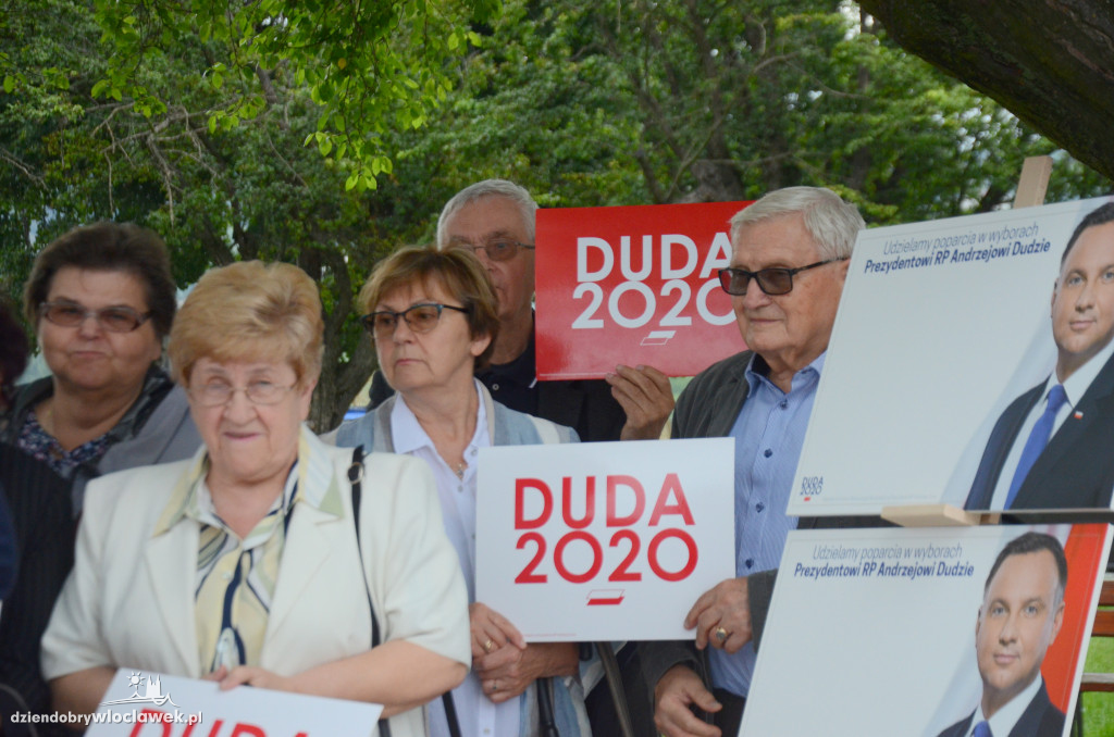 Kto popiera Andrzeja Dudę?