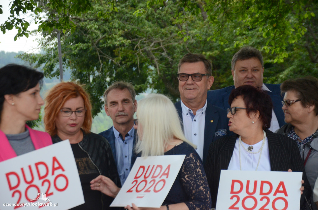 Kto popiera Andrzeja Dudę?