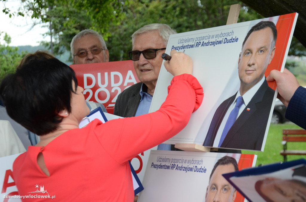 Kto popiera Andrzeja Dudę?