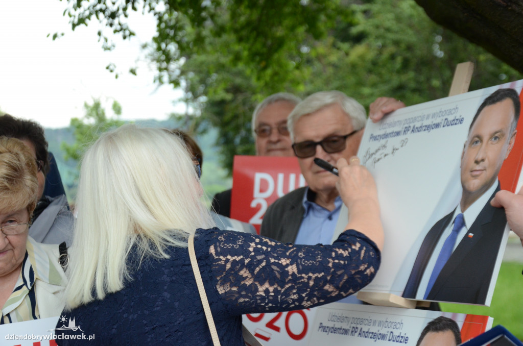 Kto popiera Andrzeja Dudę?