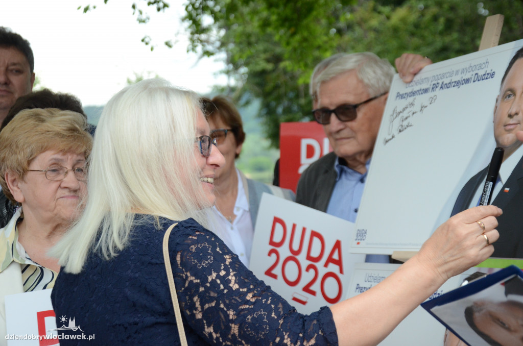 Kto popiera Andrzeja Dudę?