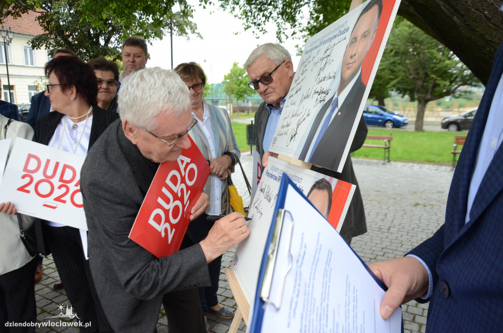 Kto popiera Andrzeja Dudę?