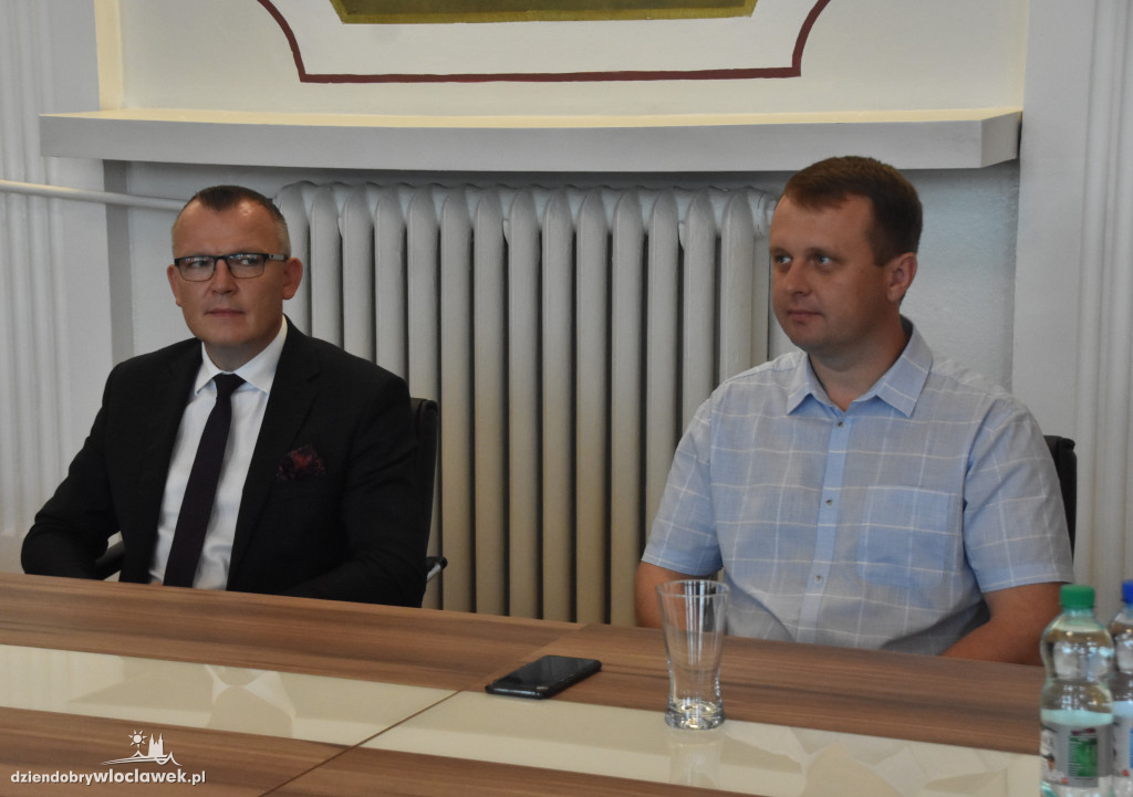 Samorządowcy dostali vouchery na inwestycje