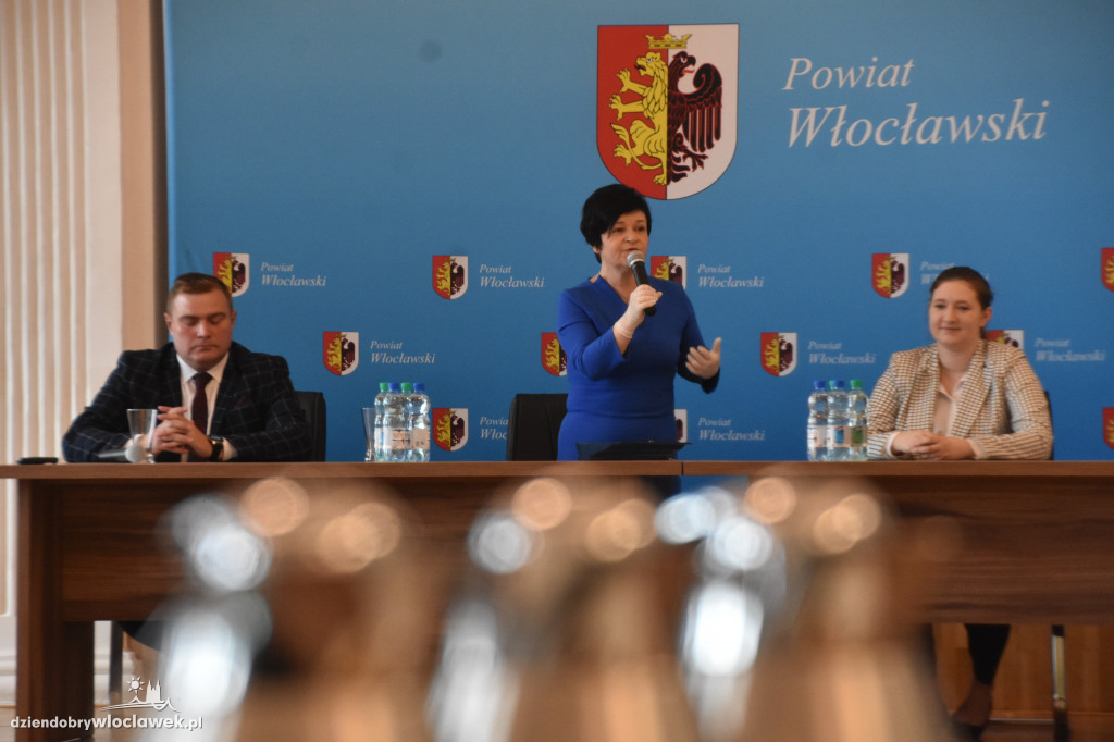 Samorządowcy dostali vouchery na inwestycje
