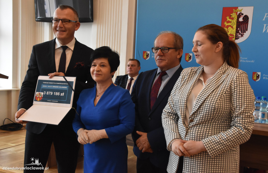 Samorządowcy dostali vouchery na inwestycje