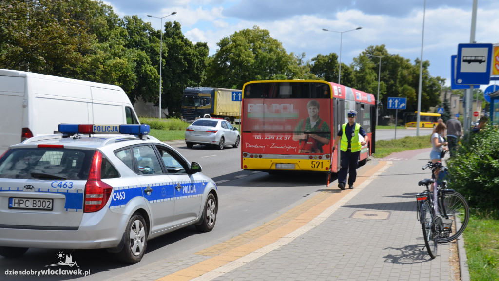 Potrącenie rowerzystki przy Okrzei