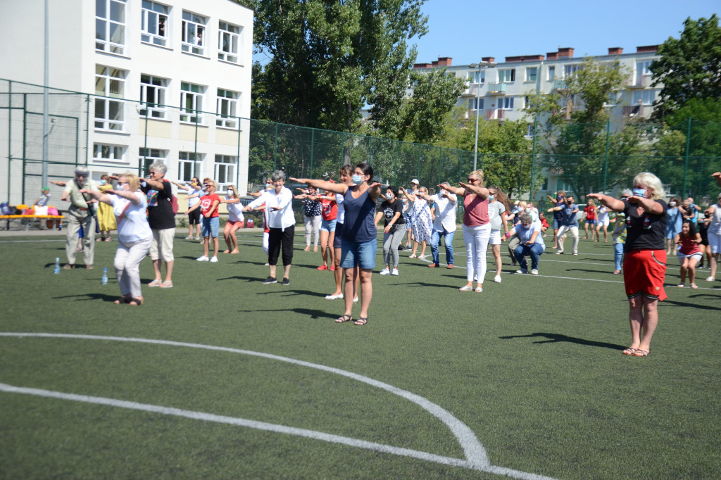 Kacperkowy Challenge na boisku SP 5