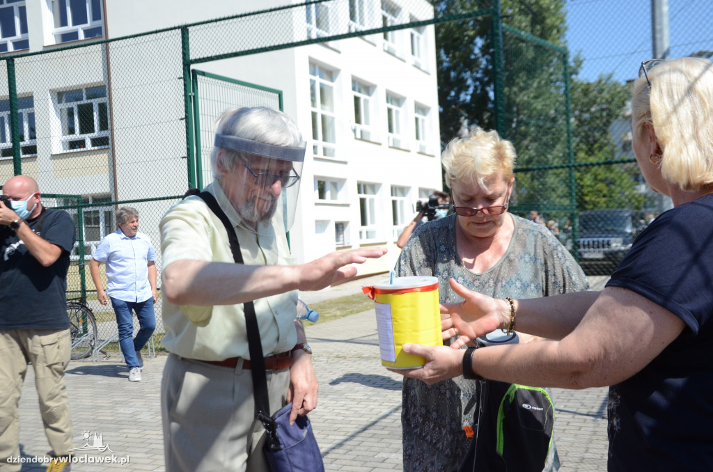 Kacperkowy Challenge na boisku SP 5