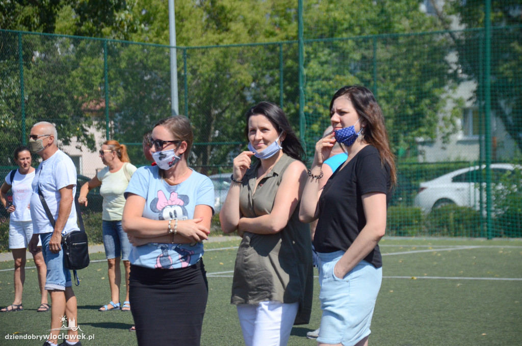 Kacperkowy Challenge na boisku SP 5