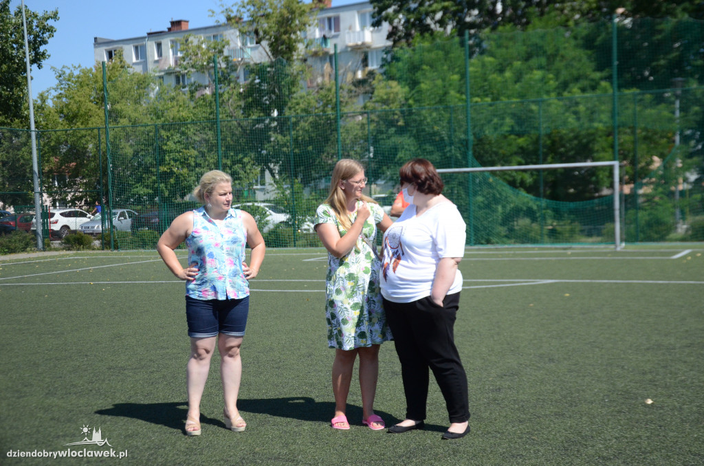 Kacperkowy Challenge na boisku SP 5