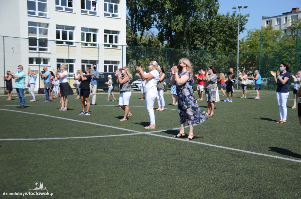 Kacperkowy Challenge na boisku SP 5