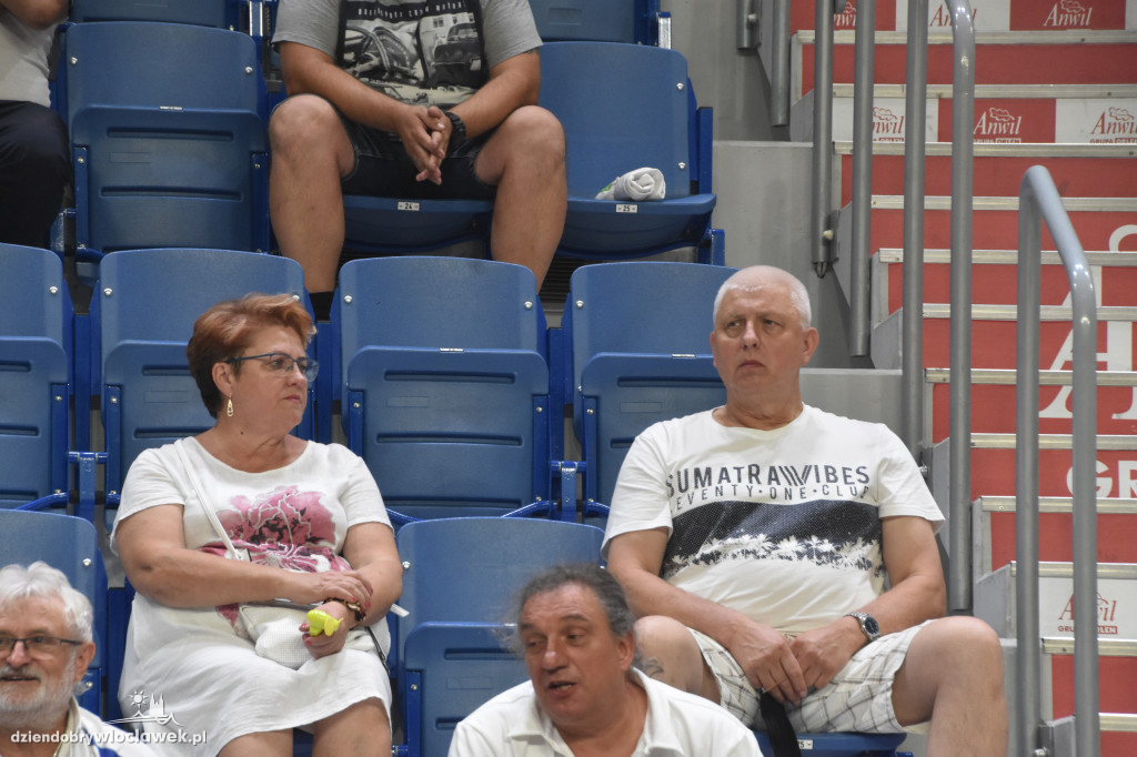 Kibice na ANWIL Basketball Cup