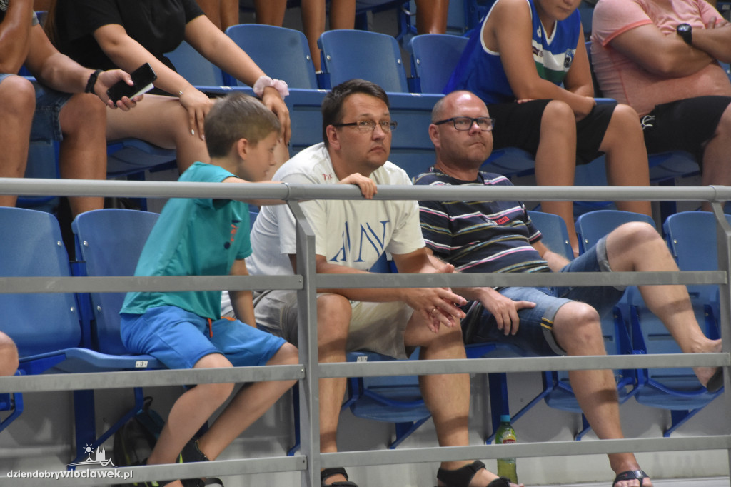 Kibice na ANWIL Basketball Cup