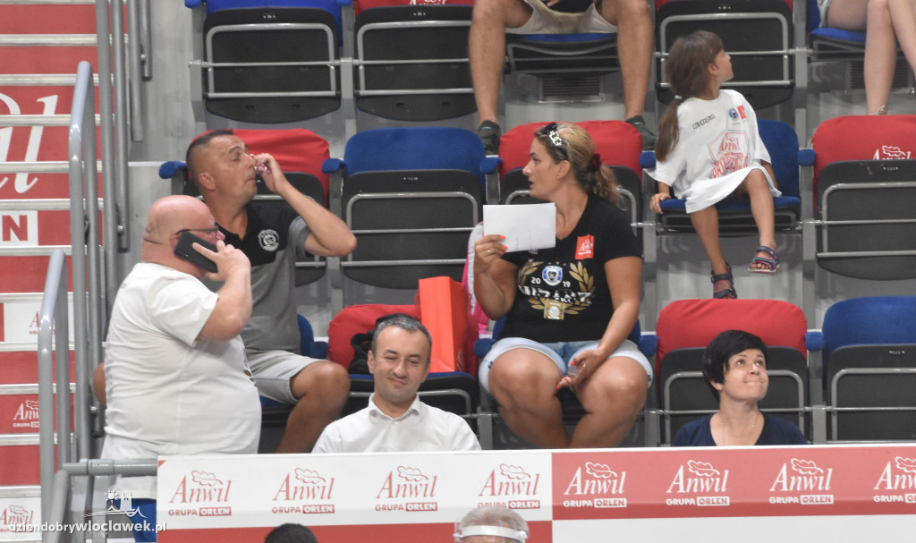 Kibice na ANWIL Basketball Cup
