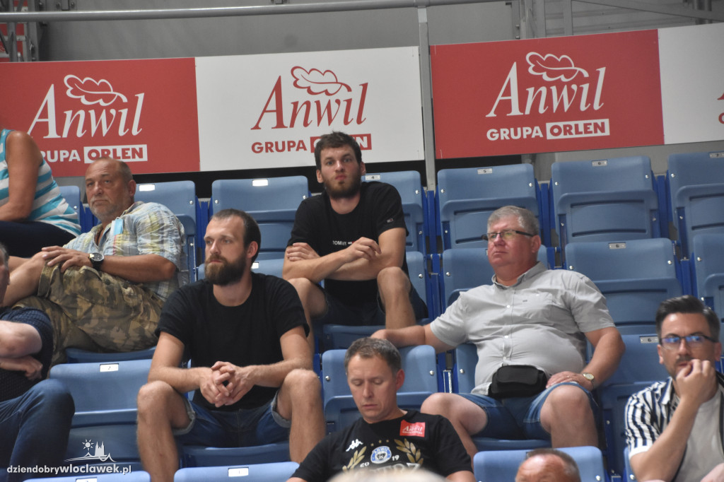 Kibice na ANWIL Basketball Cup