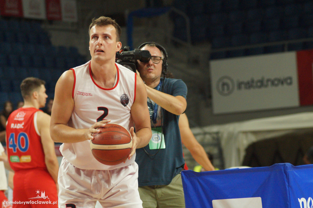 Konkurs rzutów za trzy firmy Anwil