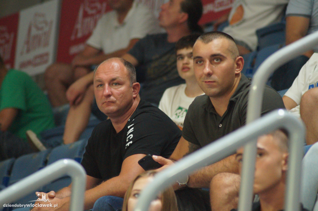 Kibice na meczu Anwil vs Start