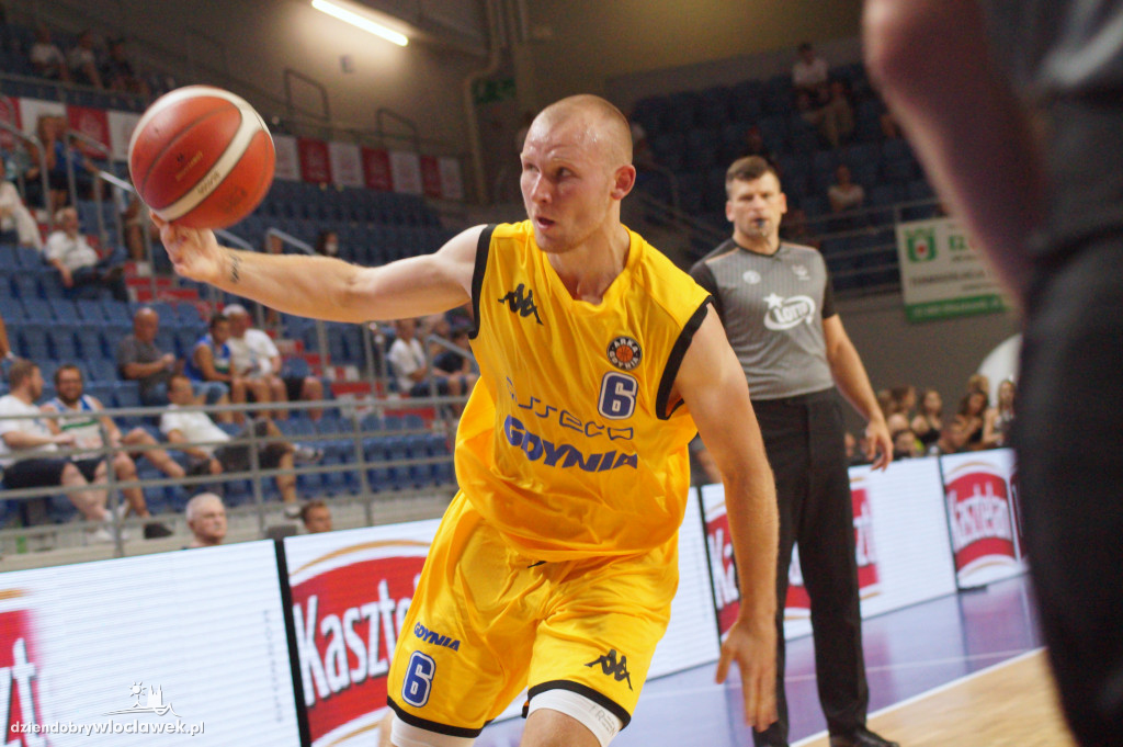 Mecze 2. dnia Anwil Basketball Cup