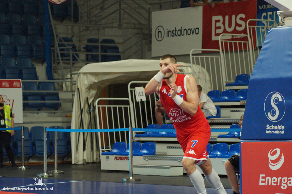 Mecze 2. dnia Anwil Basketball Cup