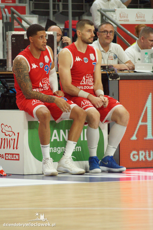 Mecze 2. dnia Anwil Basketball Cup