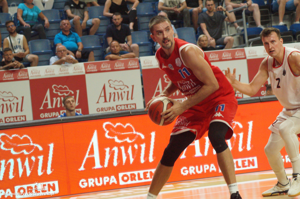 Mecze 2. dnia Anwil Basketball Cup