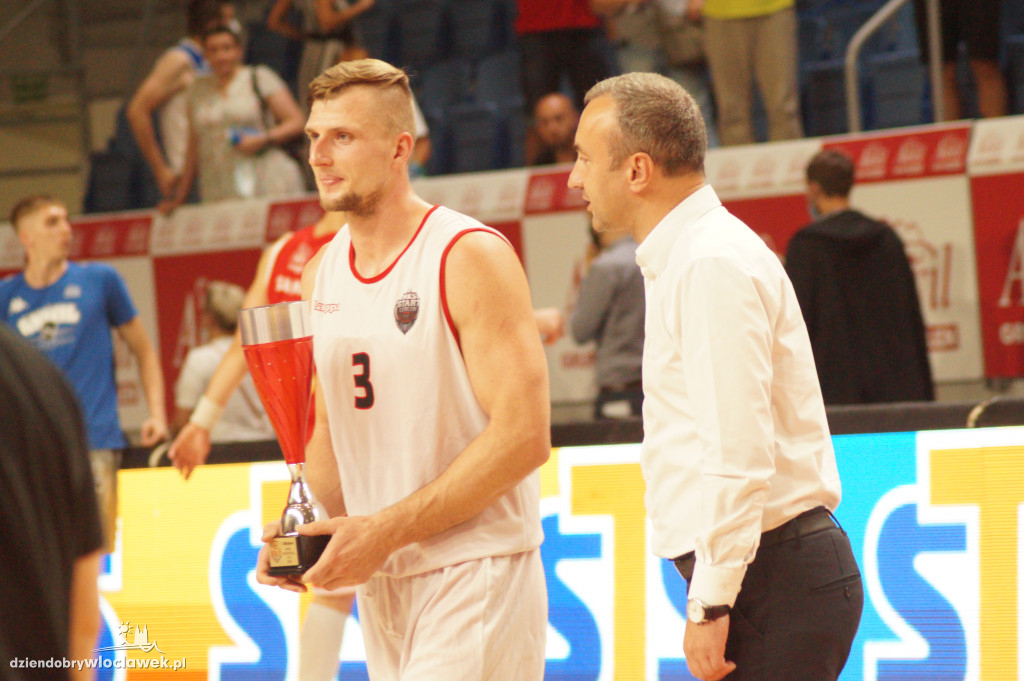 Mecze 2. dnia Anwil Basketball Cup