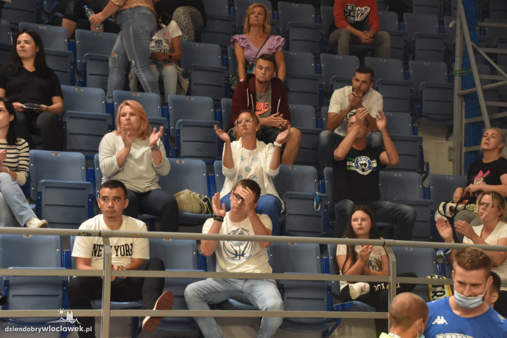 Kibice na meczu Anwil - BM Slam Stal