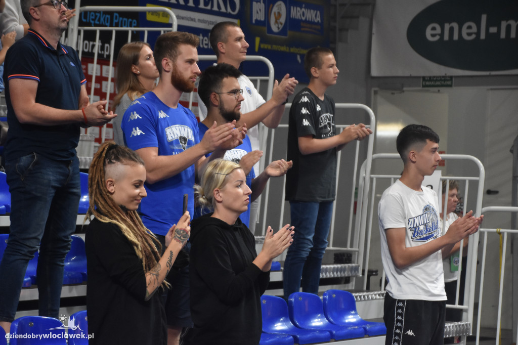 Kibice na meczu Anwil - BM Slam Stal