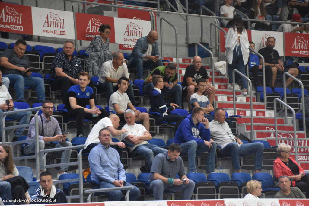 Kibice na meczu Anwil - BM Slam Stal