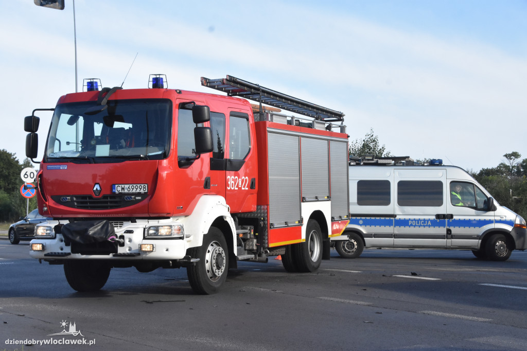 Zderzenie czterech aut na Kazimierza Wielkiego