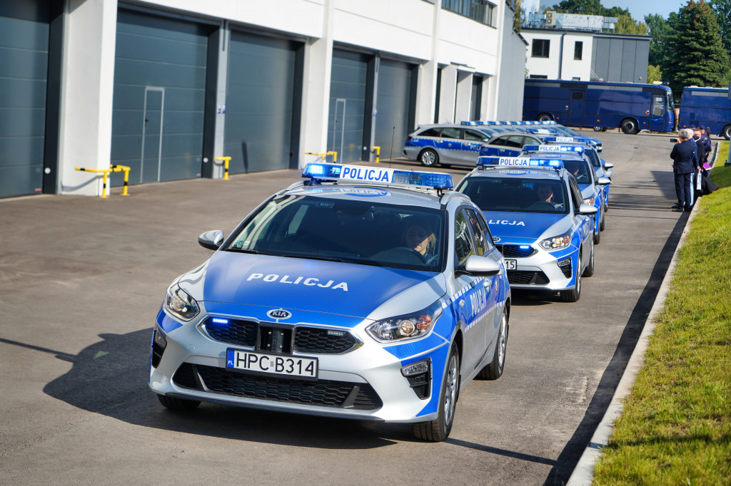 Nowe radiowozy dla policjantów z Włocławka