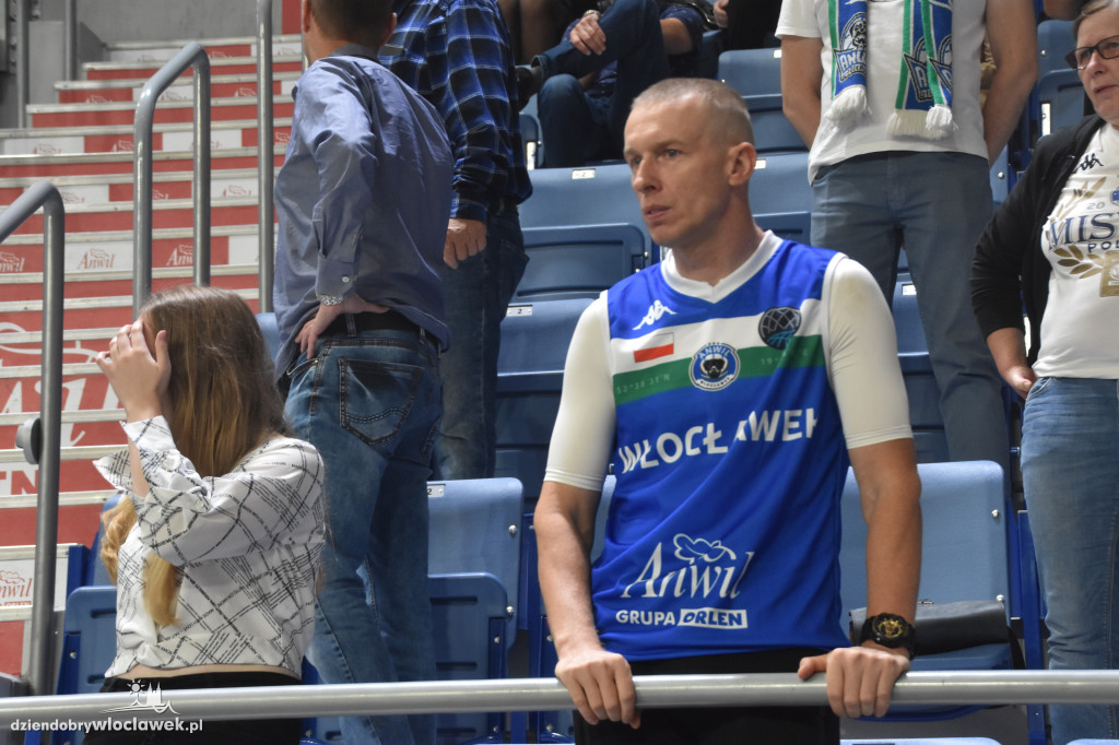 Kibice na meczu z Legią Warszawa