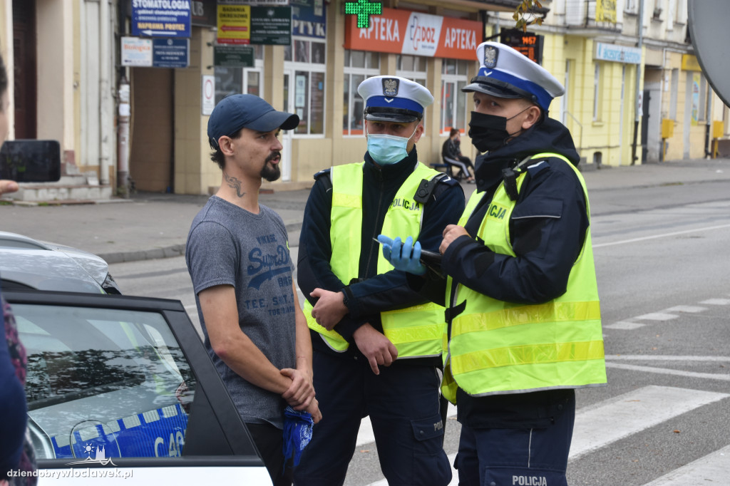 Antycovidowcy protestowali na pl. Wolności