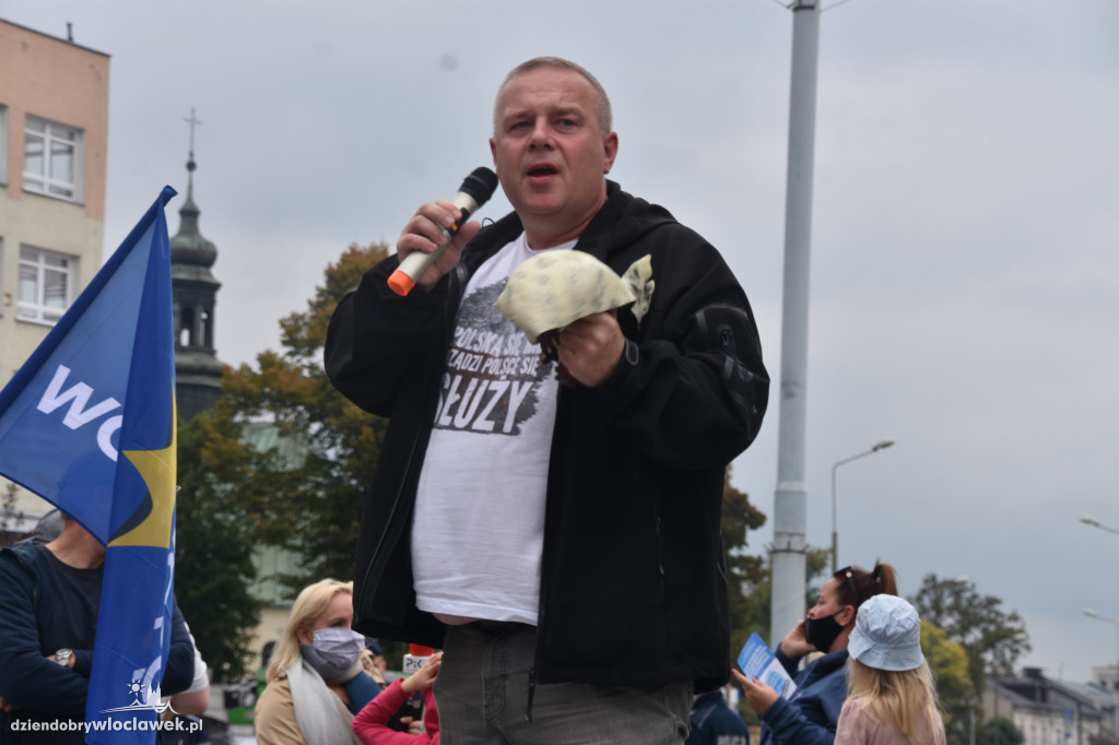 Antycovidowcy protestowali na pl. Wolności
