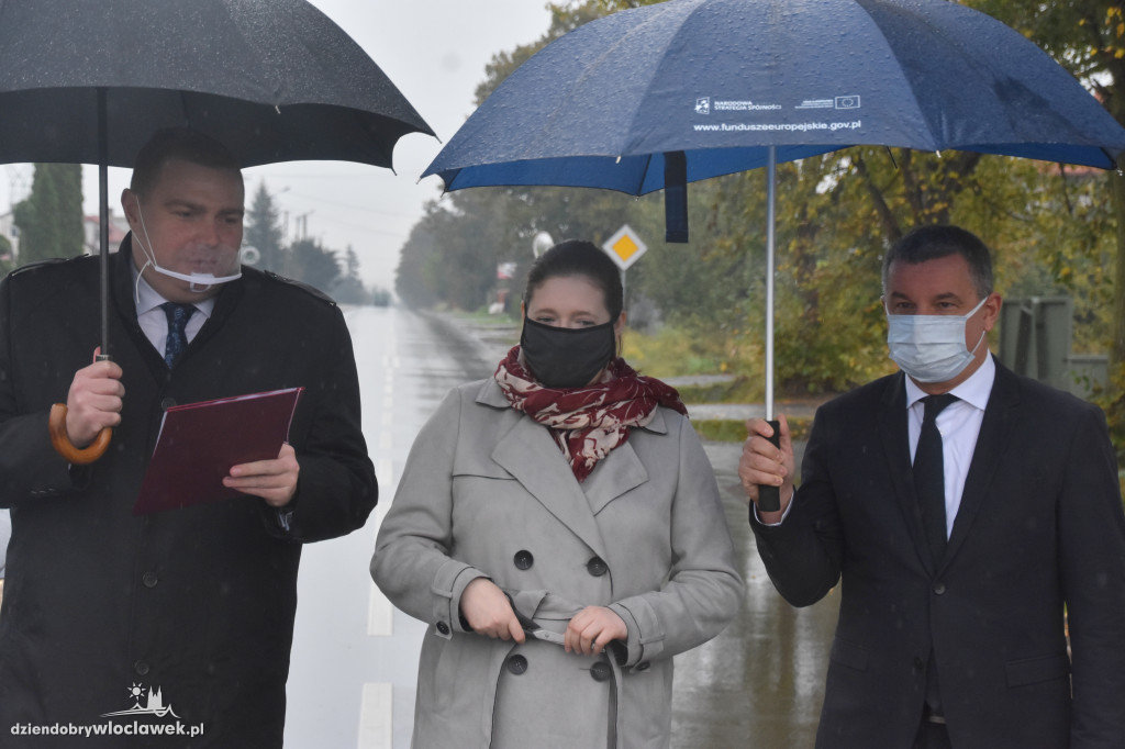 Otwarcie drogi powiatowej w Lubaniu