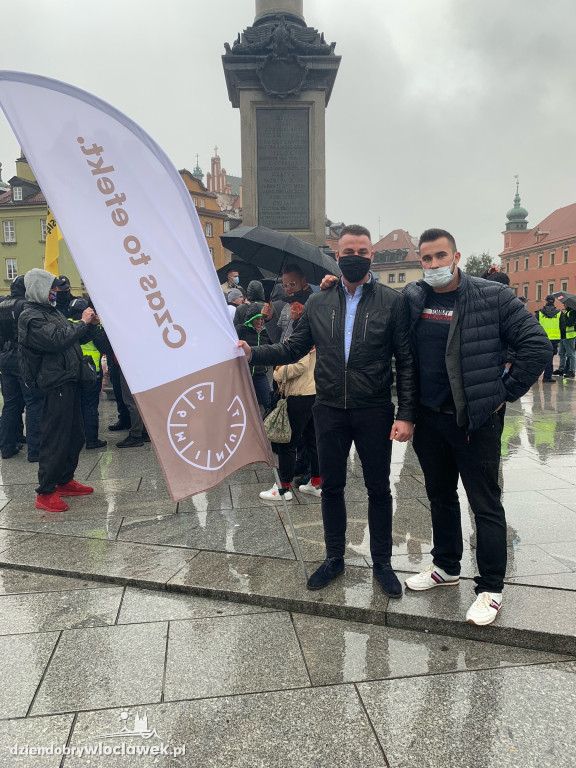 Włocławski klub na proteście branży fitness