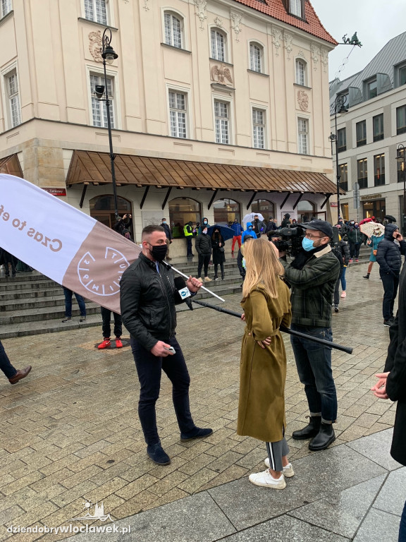 Włocławski klub na proteście branży fitness