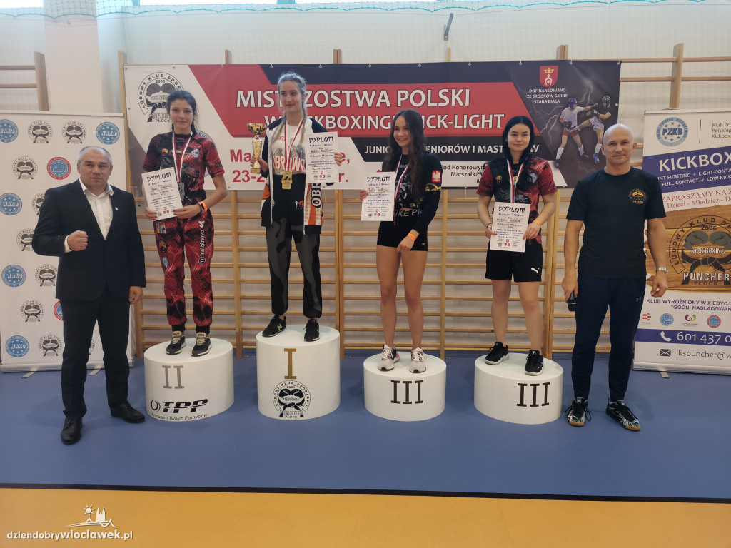 Zawodnicy AMSW z kolejnymi medalami